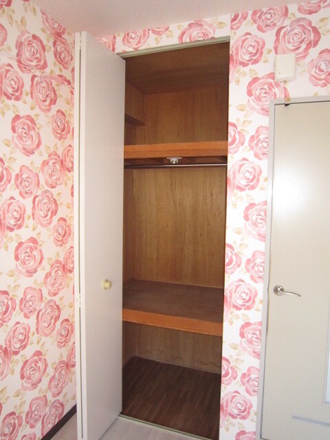 物件内観写真14　(収納)