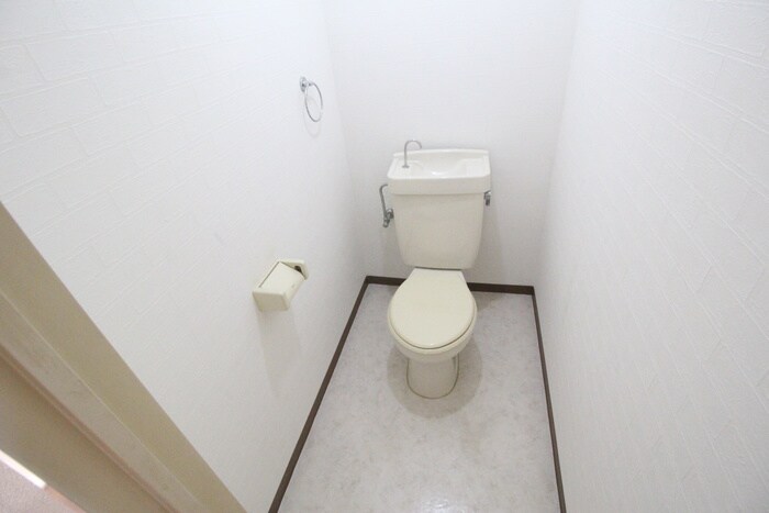 物件内観写真10　(トイレ)