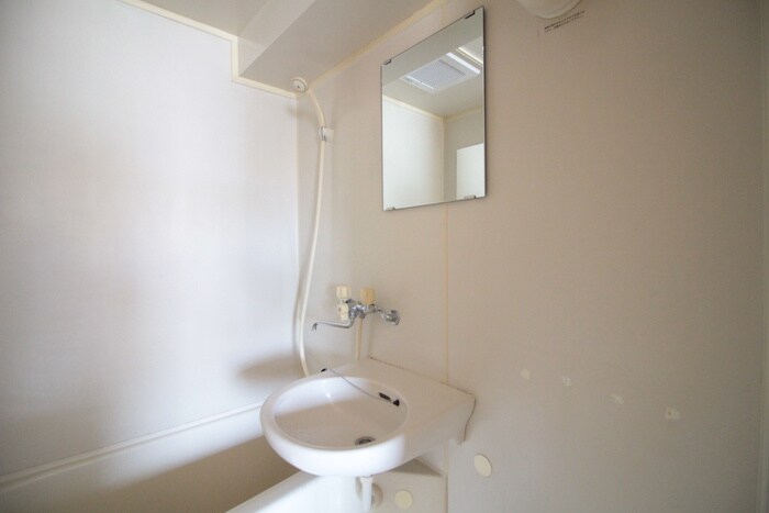 物件内観写真10　(洗面)