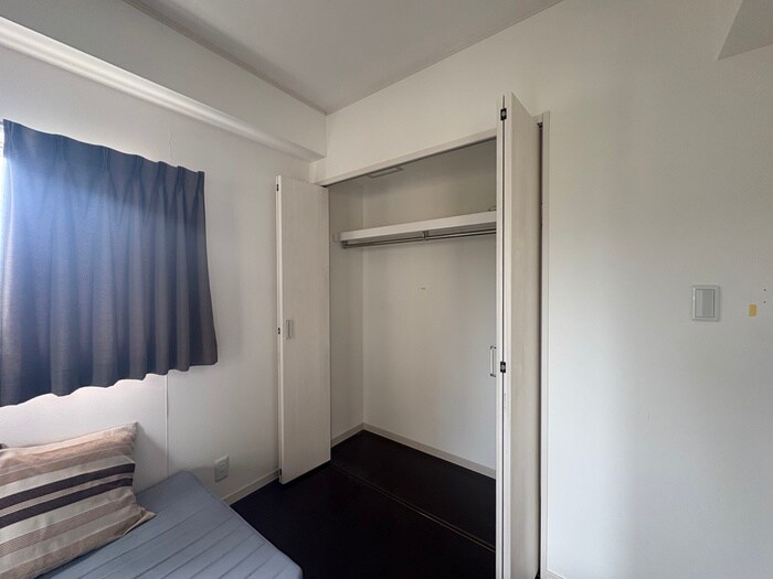 物件内観写真12　(収納)