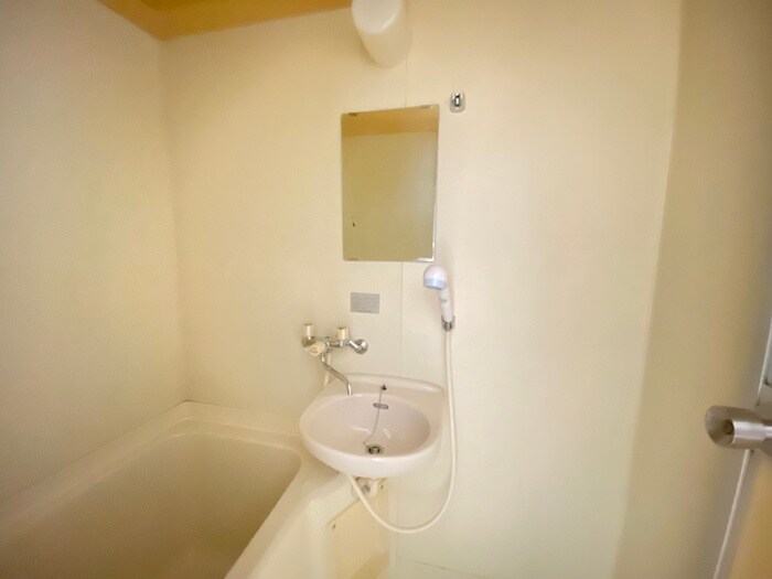 物件内観写真7　(洗面)