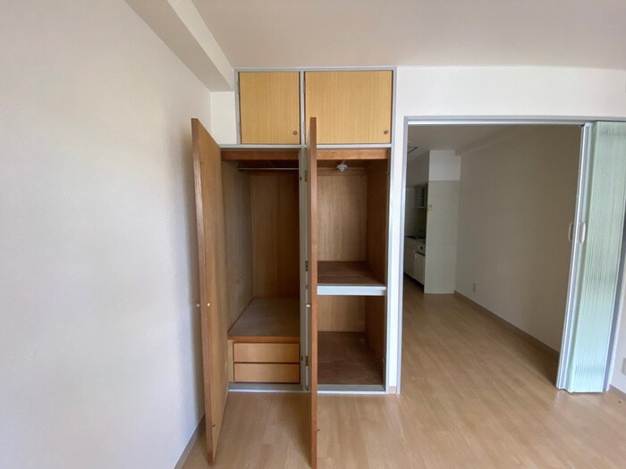 物件内観写真11　(収納)