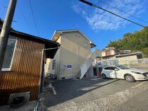 大下ハイツＡ棟の外観写真