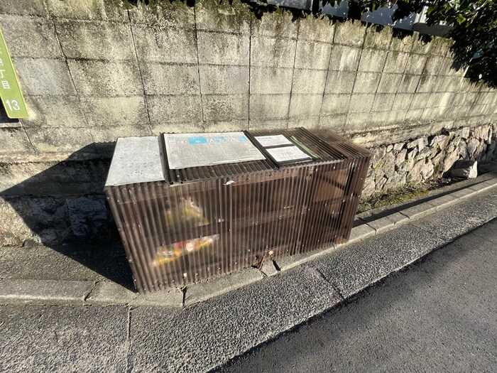 物件外観写真2　(建物設備)