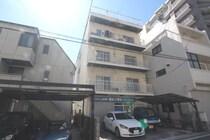 岩田ビルの外観写真