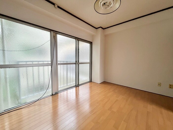 物件内観写真12　(居室)