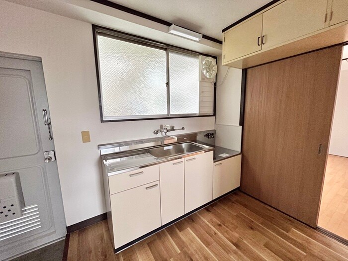 物件内観写真16　(キッチン)