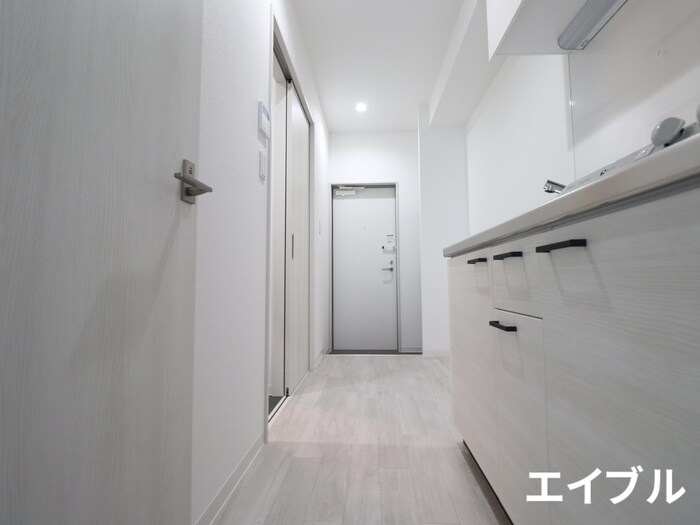 物件内観写真20　(廊下)