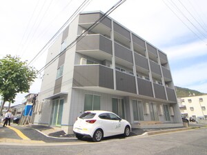 ８７ｇ-Ｒ-Ｐａｒｋ外観写真