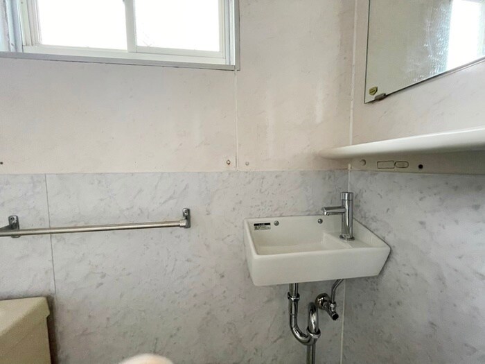物件内観写真7　(洗面)