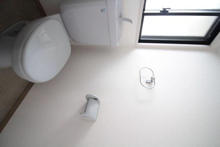 物件内観写真9　(トイレ)