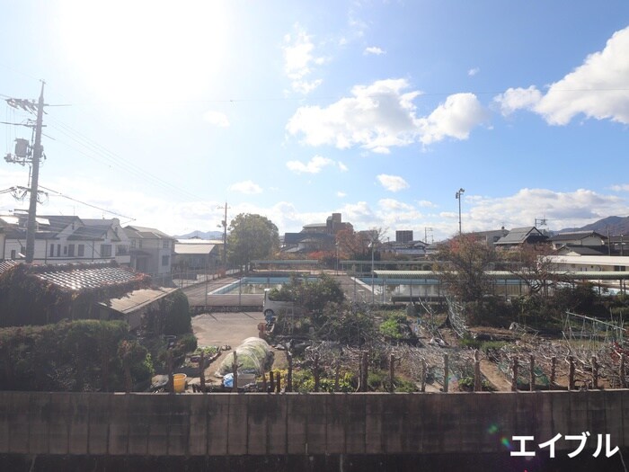 物件内観写真22　(室内からの展望)