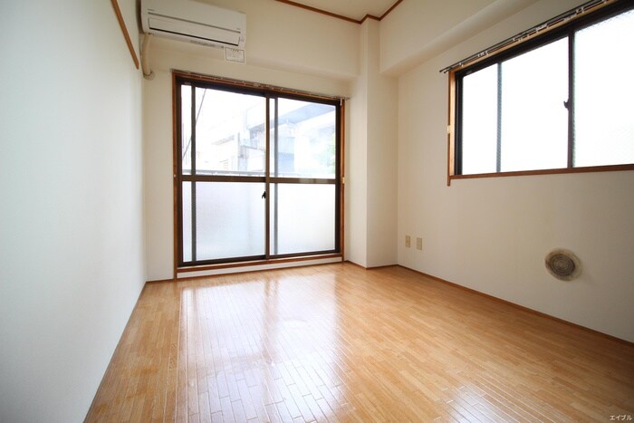 物件内観写真11　(居室)