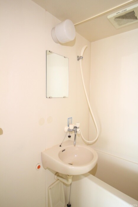 物件内観写真15　(洗面)