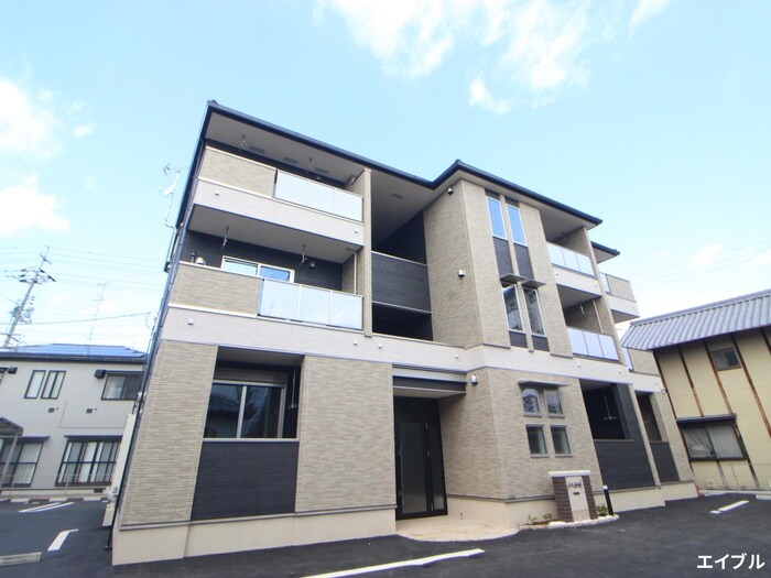 物件外観写真1　(外観写真)