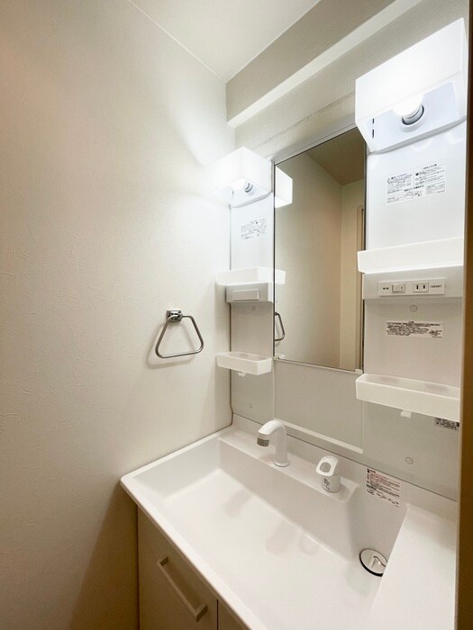 物件内観写真13　(洗面)