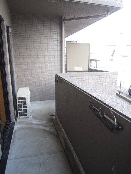 物件内観写真12　(ベランダ・バルコニー)