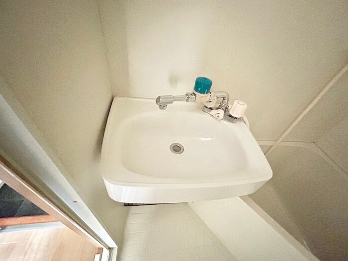 物件内観写真11　(洗面)