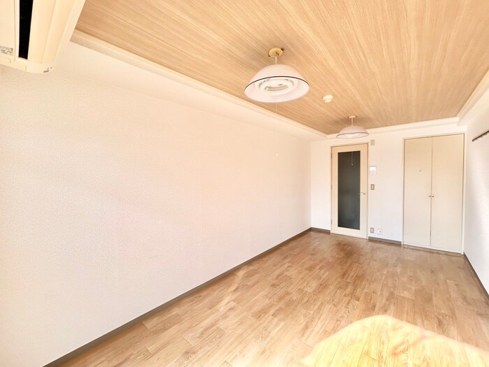 物件内観写真18　(居室)