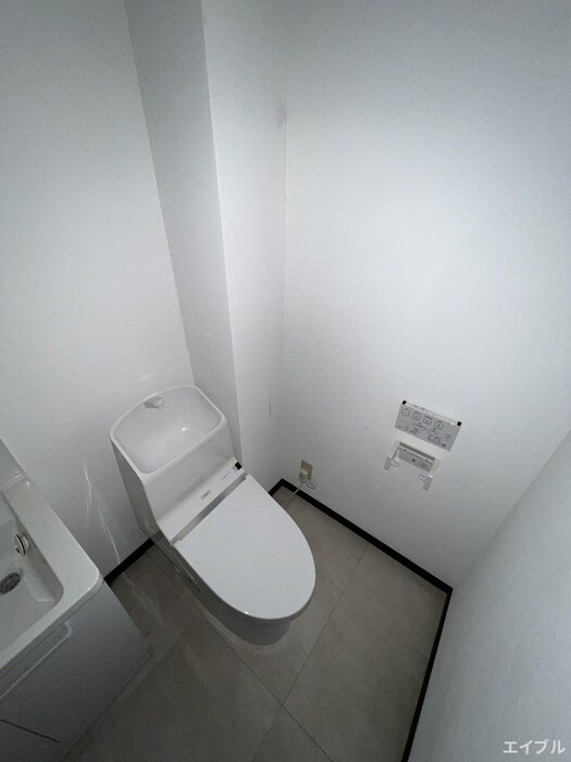 物件内観写真10　(トイレ)