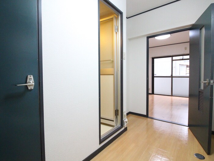 物件内観写真12　(居室)