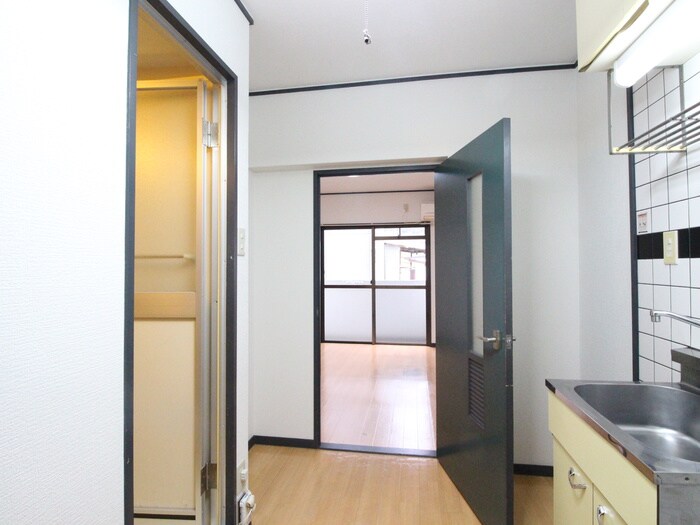 物件内観写真16　(内観写真)