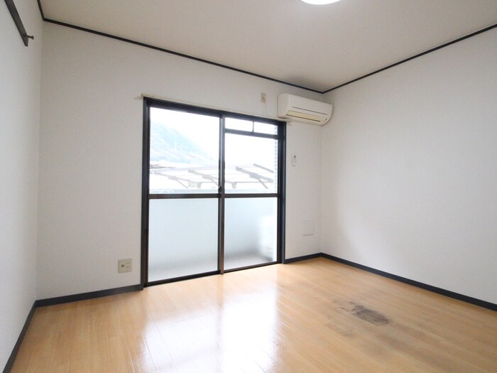 物件内観写真17　(居室)