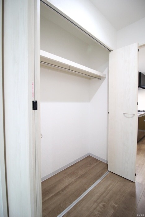 物件内観写真16　(収納)