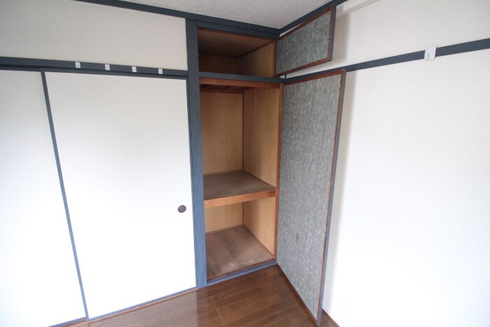 物件内観写真11　(収納)