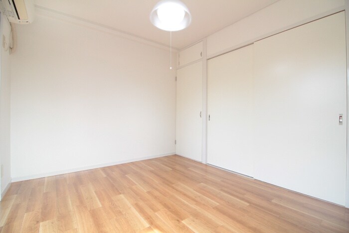 物件内観写真18　(居室)