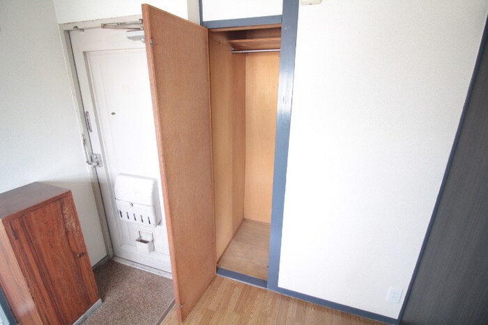 物件内観写真21　(収納)