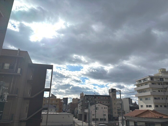 物件内観写真15　(室内からの展望)