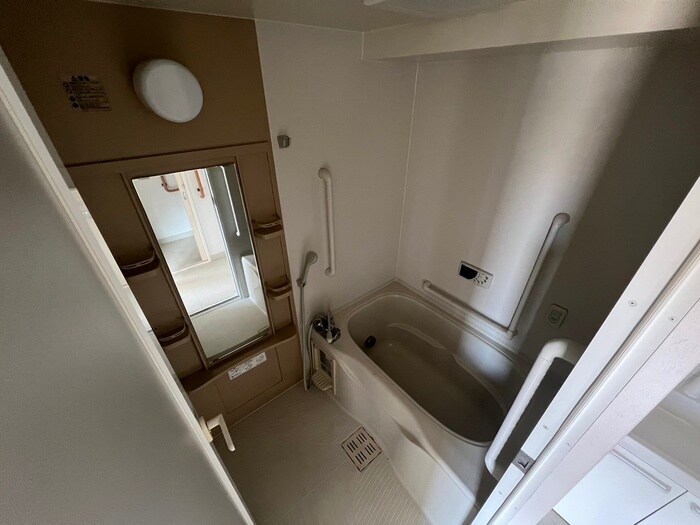 物件内観写真9　(バス／シャワールーム等)