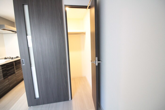 物件内観写真14　(収納)