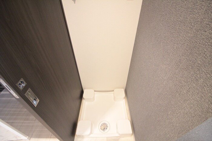 物件内観写真15　(洗濯機置場)