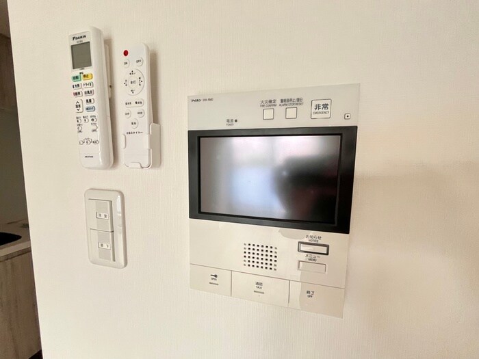 物件内観写真17　(廊下)