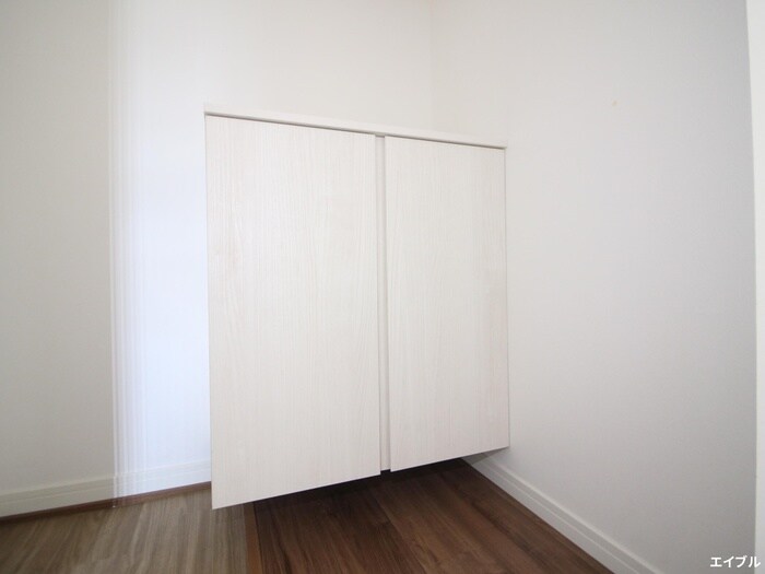 物件内観写真15　(靴箱)