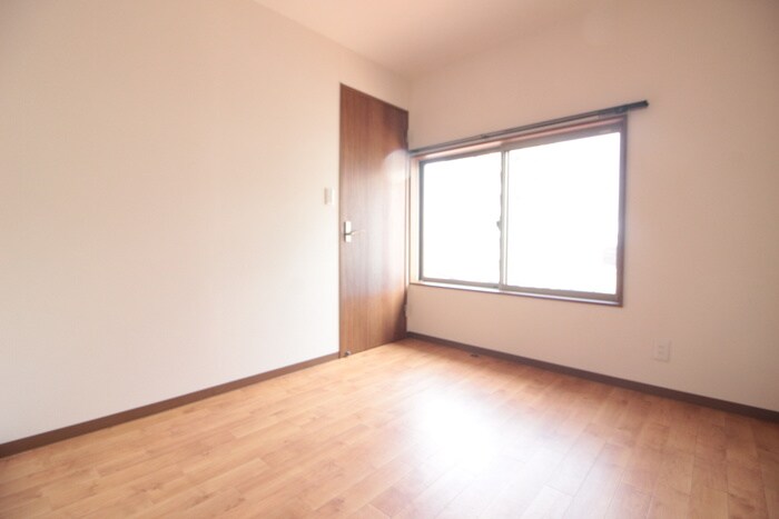 物件内観写真17　(居室)