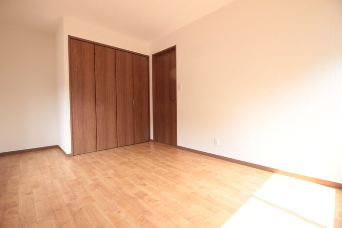 物件内観写真18　(居室)