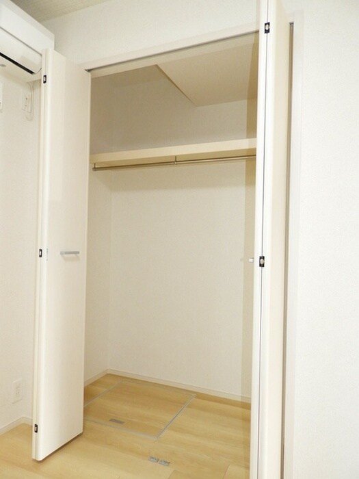 物件内観写真9　(収納)