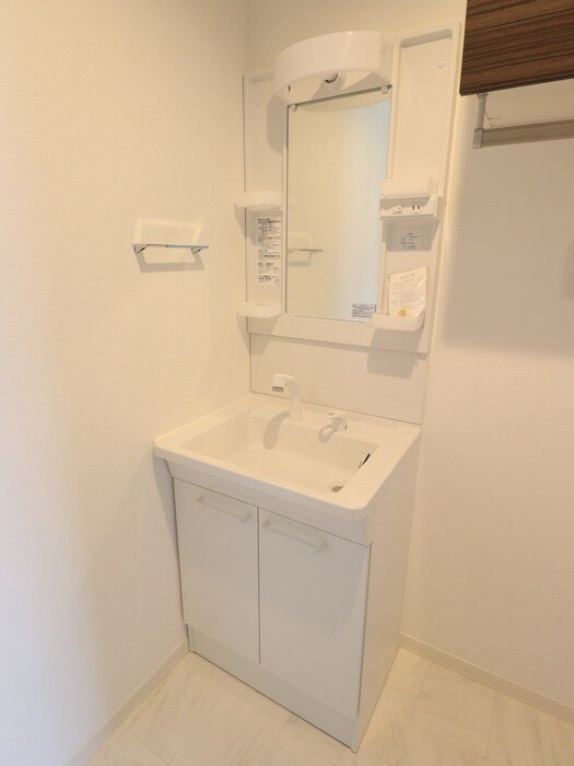 物件内観写真10　(洗面)