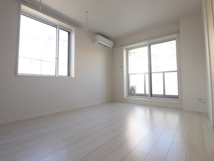 物件内観写真13　(居室)