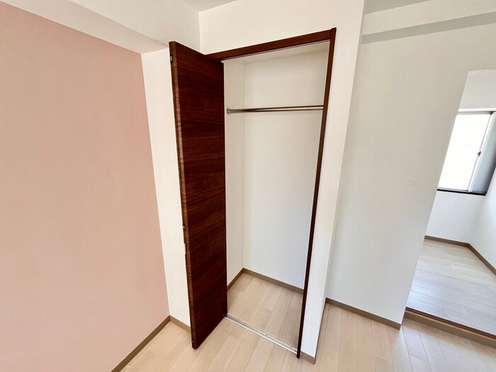 物件内観写真18　(収納)