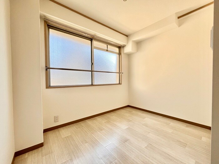 物件内観写真22　(居室)