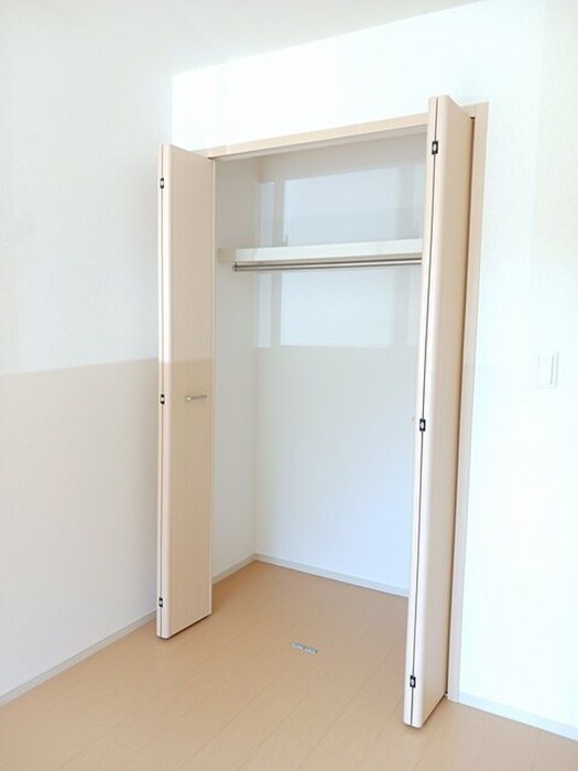 物件内観写真9　(収納)