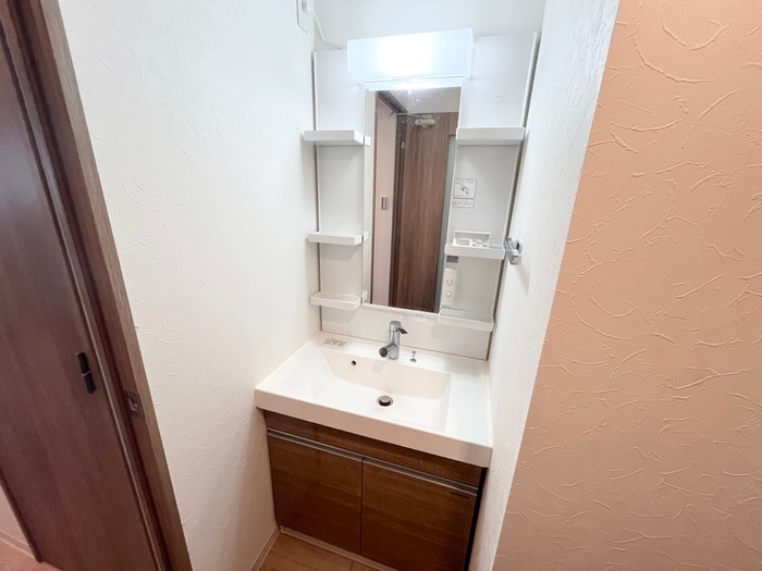 物件内観写真11　(洗面)