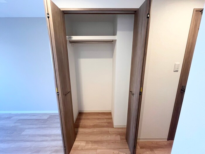 物件内観写真12　(収納)