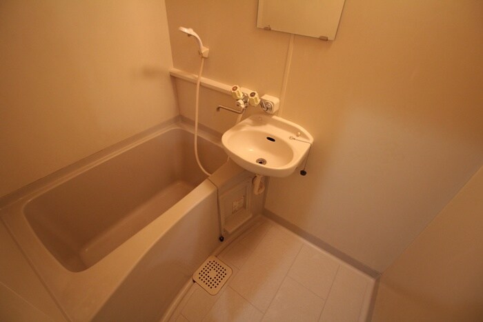 物件内観写真9　(バス／シャワールーム等)