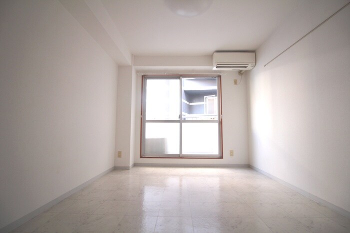 物件内観写真18　(居室)