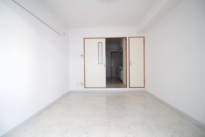 物件内観写真19　(居室)